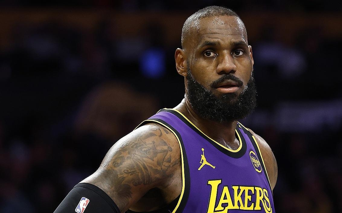 霍伊伦依然 霍伊伦依然